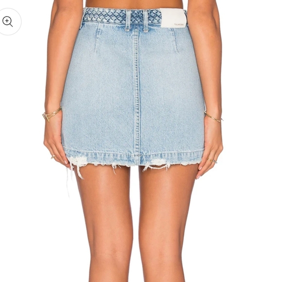 Tularosa by Revolve "Madelyn" denim miniskirt sz 28 - Picture 2 of 7